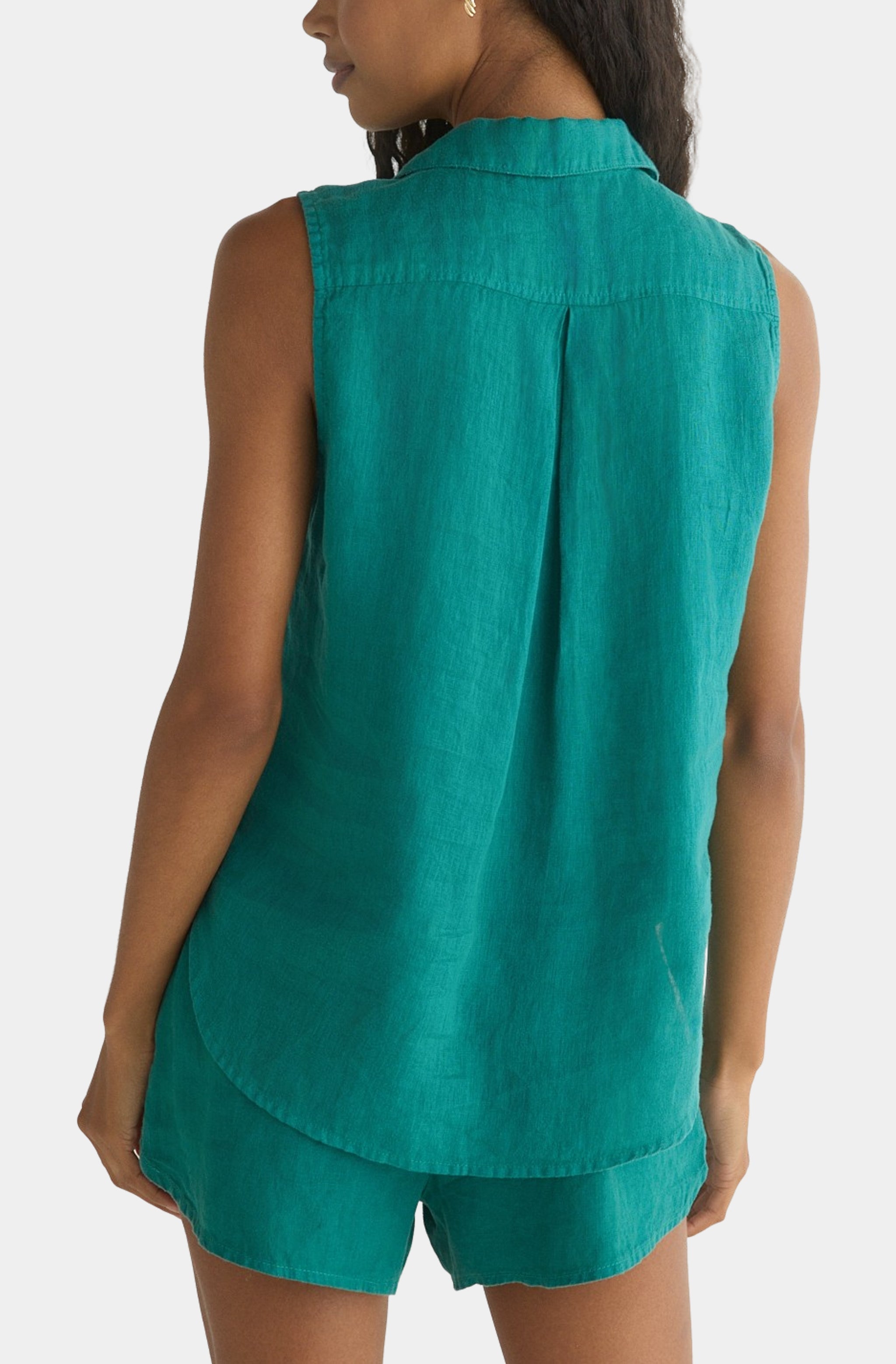 Sleeveless Pullover
