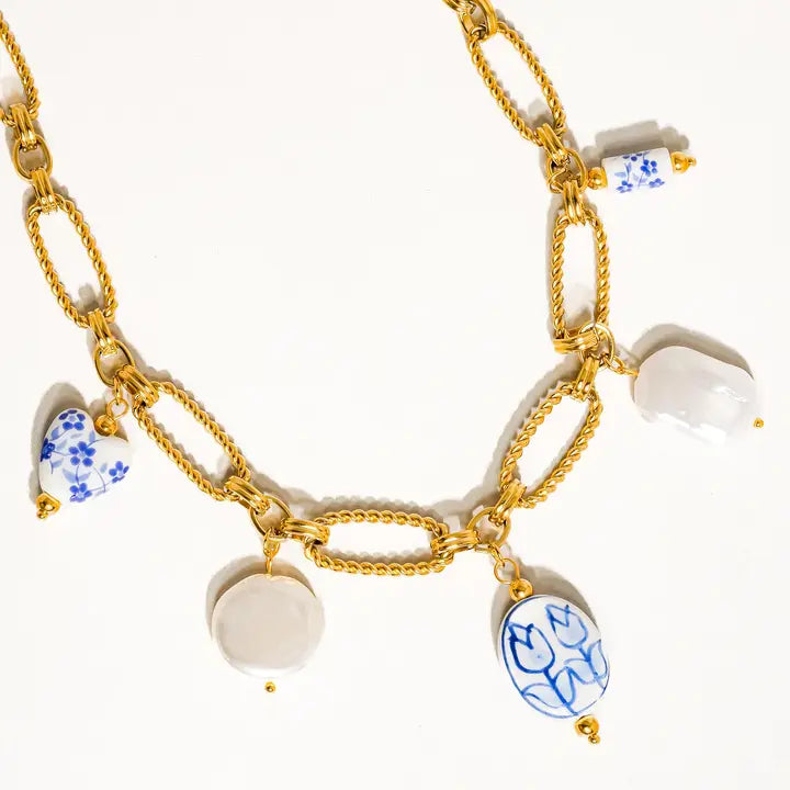 Riela 18K Gold Non-Tarnish Ceramic Floral Chain Necklace