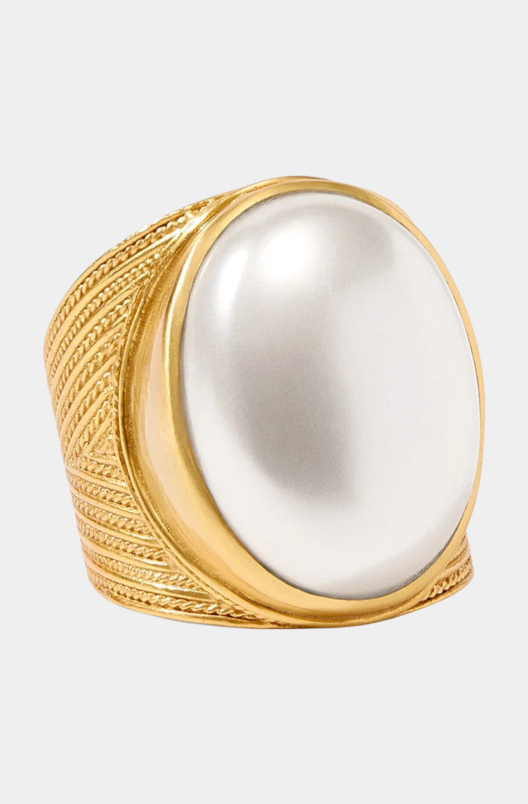 Verona Statement Ring