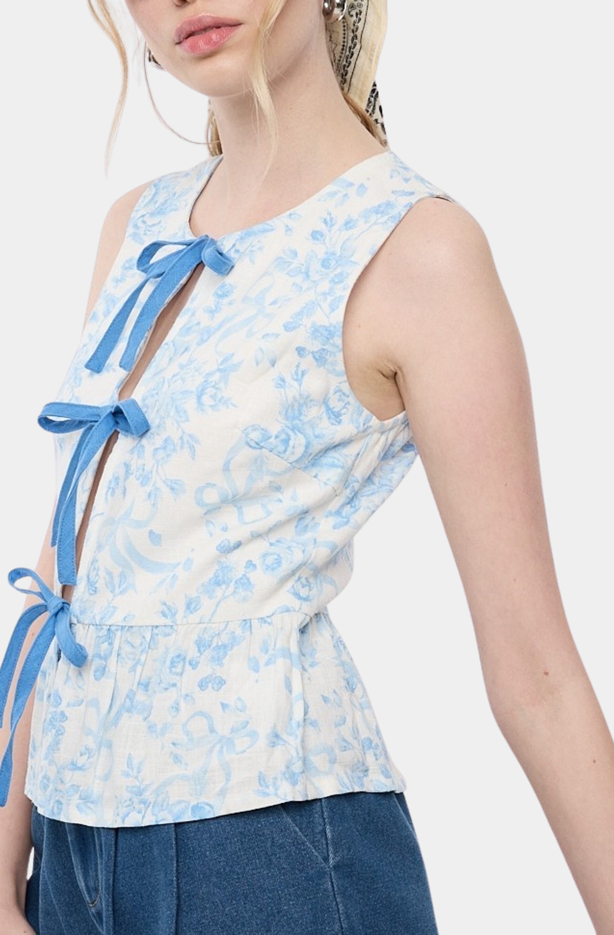 Carrie Top