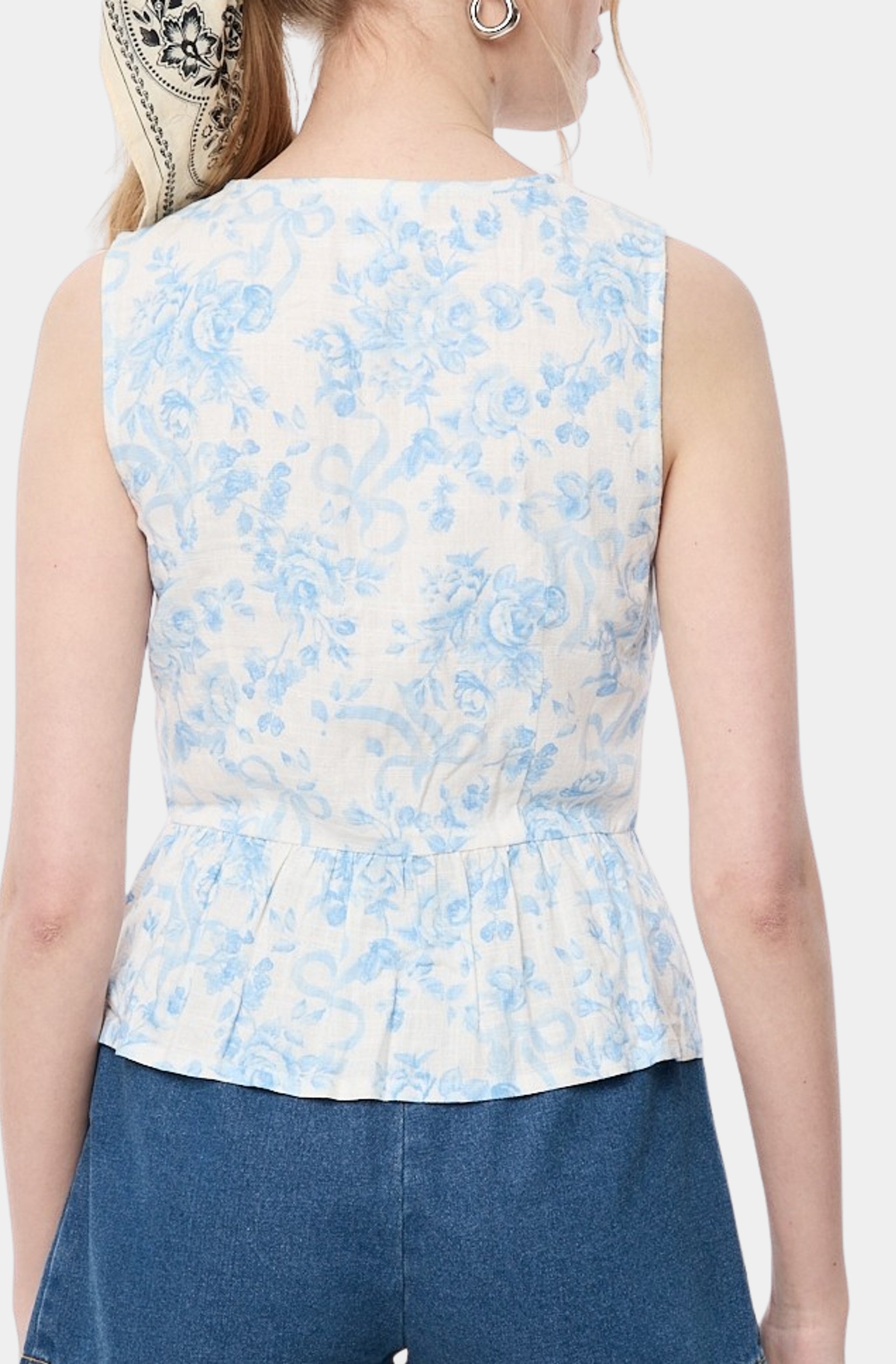 Carrie Top