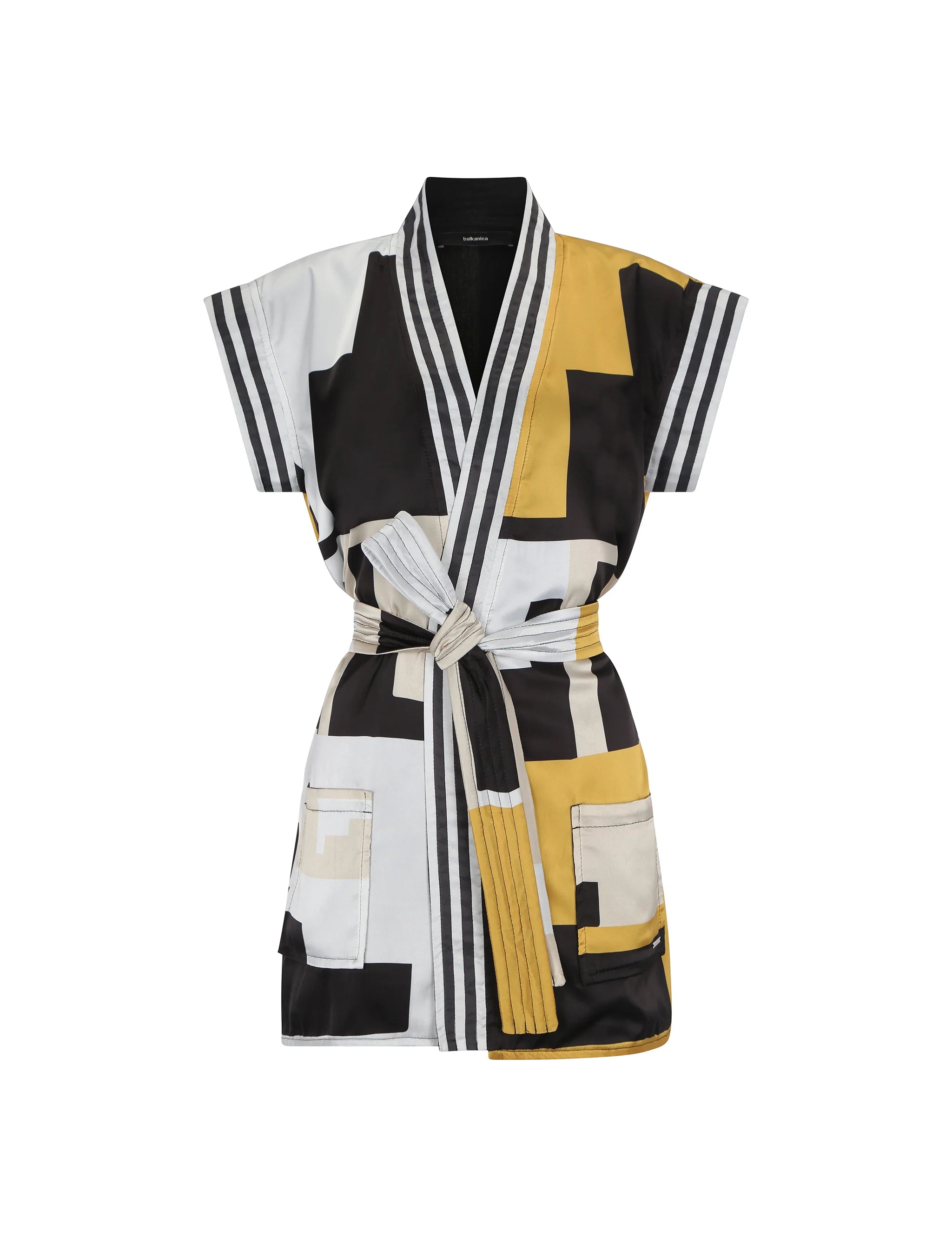 Labyrinth Stairs Kimono