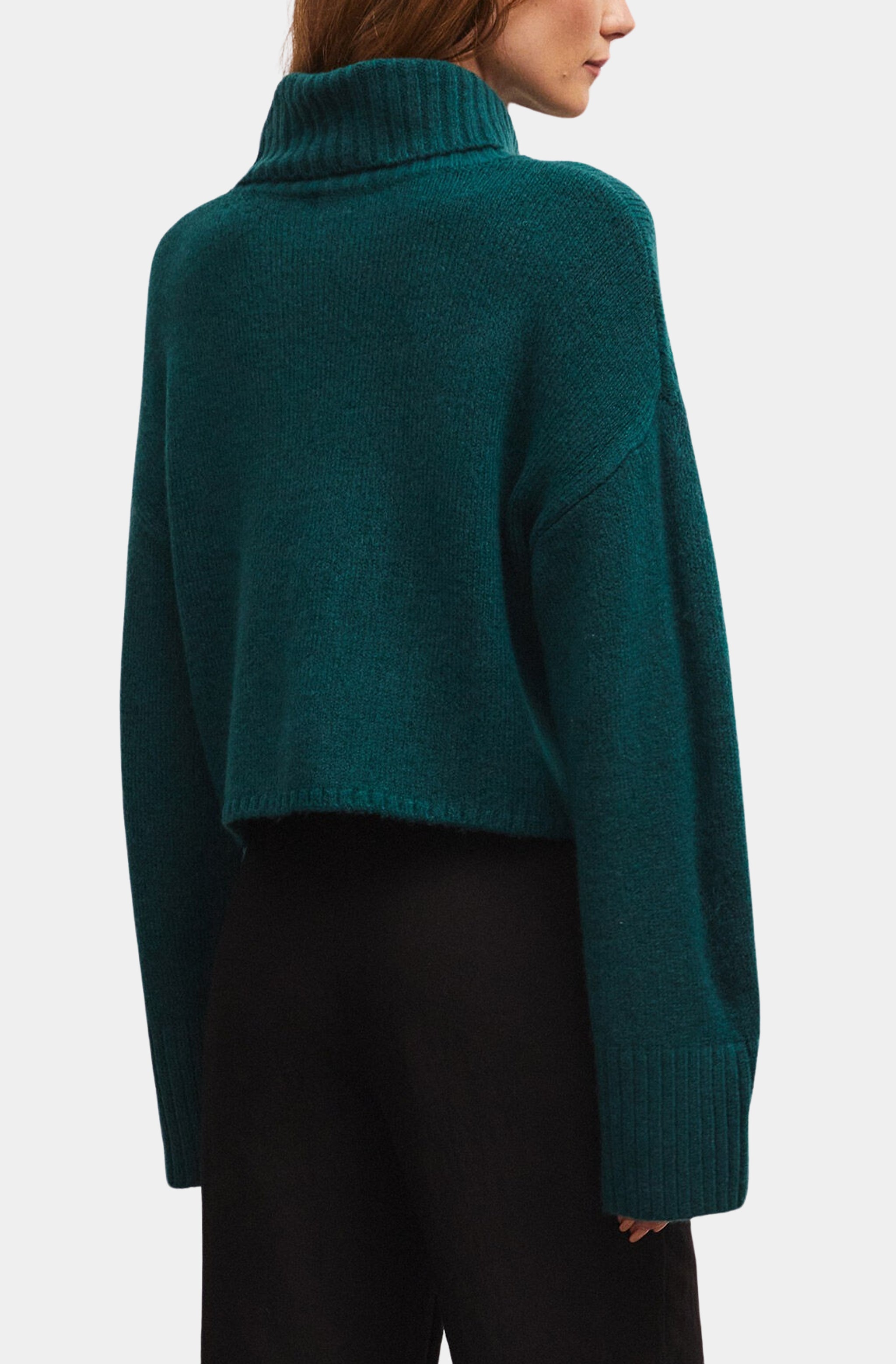 Ursa Sweater Top
