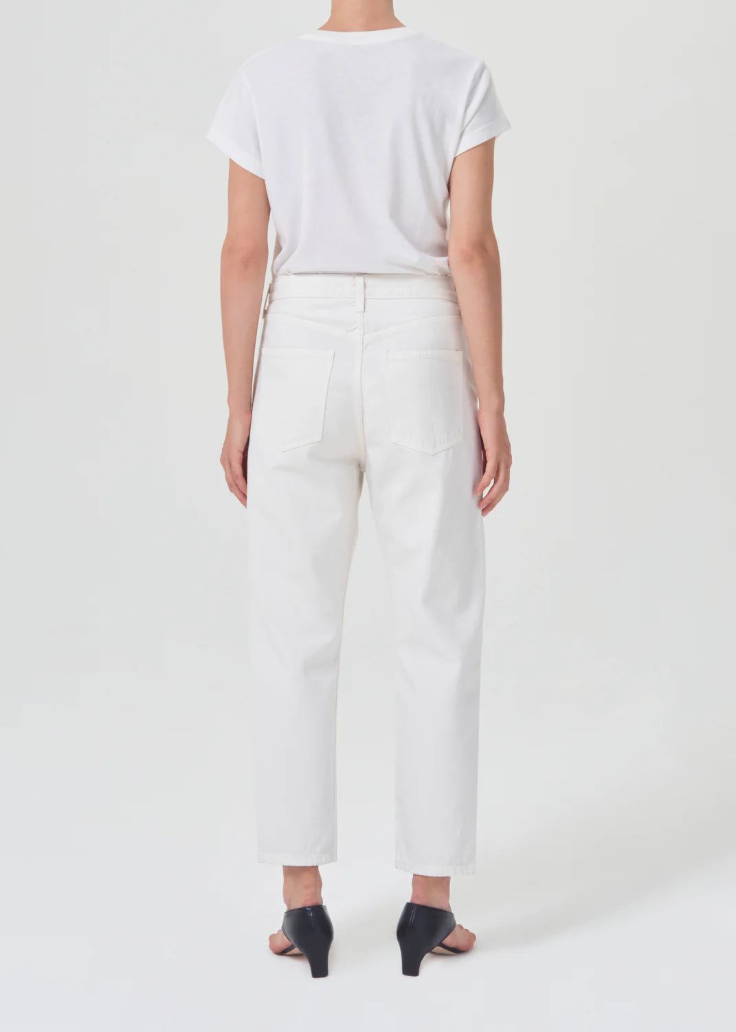 90's Crop Mid Rise Straight in Salt