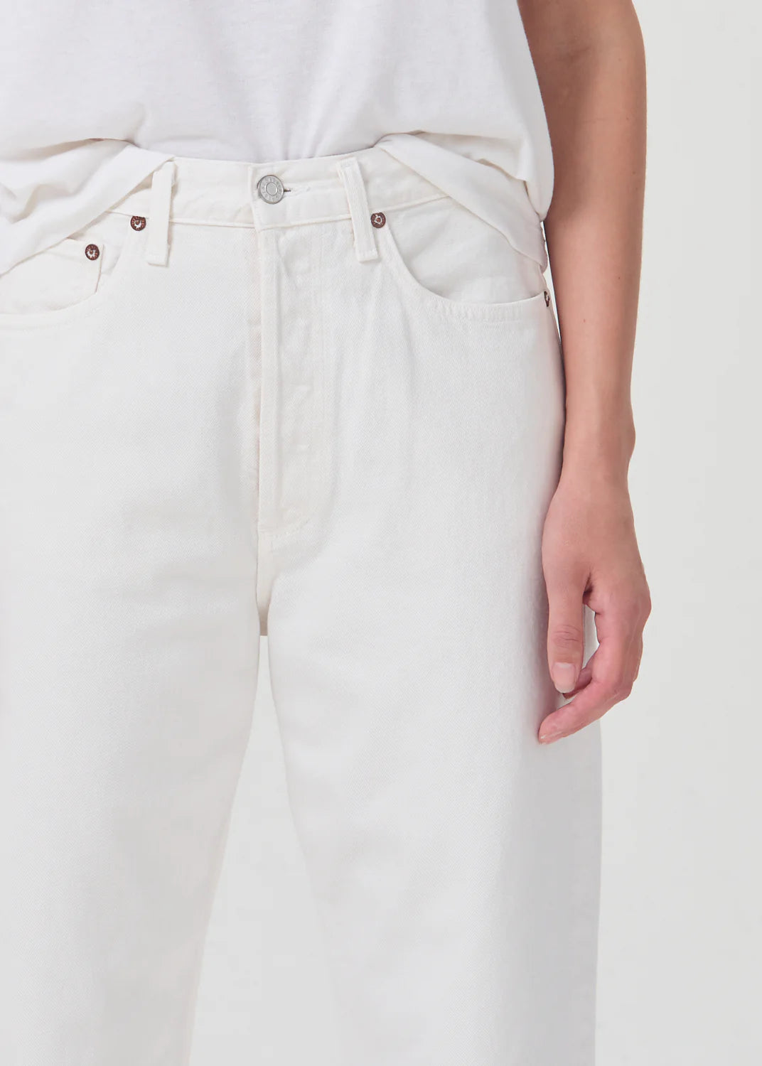 90's Crop Mid Rise Straight in Salt