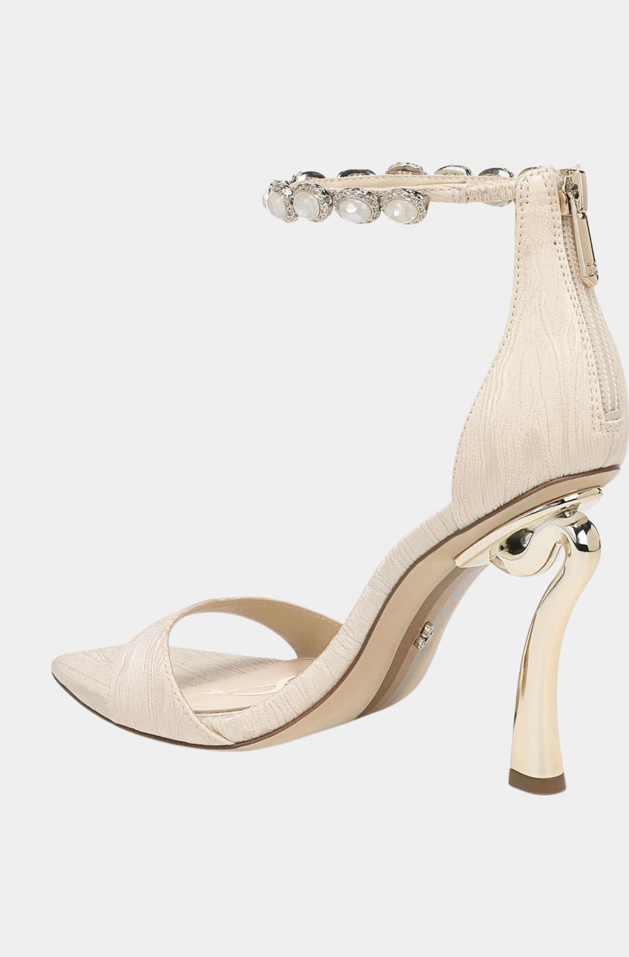 Lyra Heel