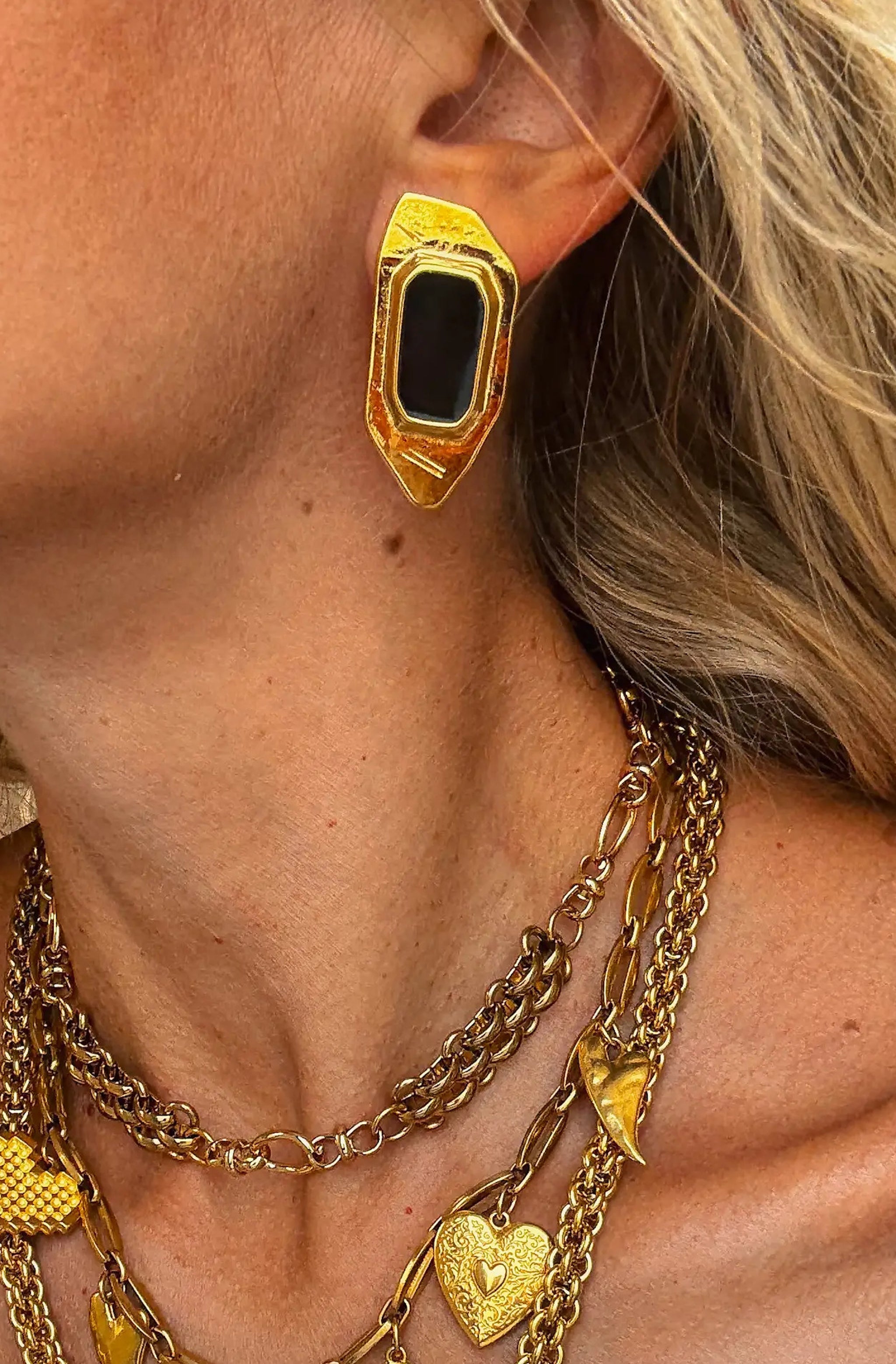 Maravelle Earrings