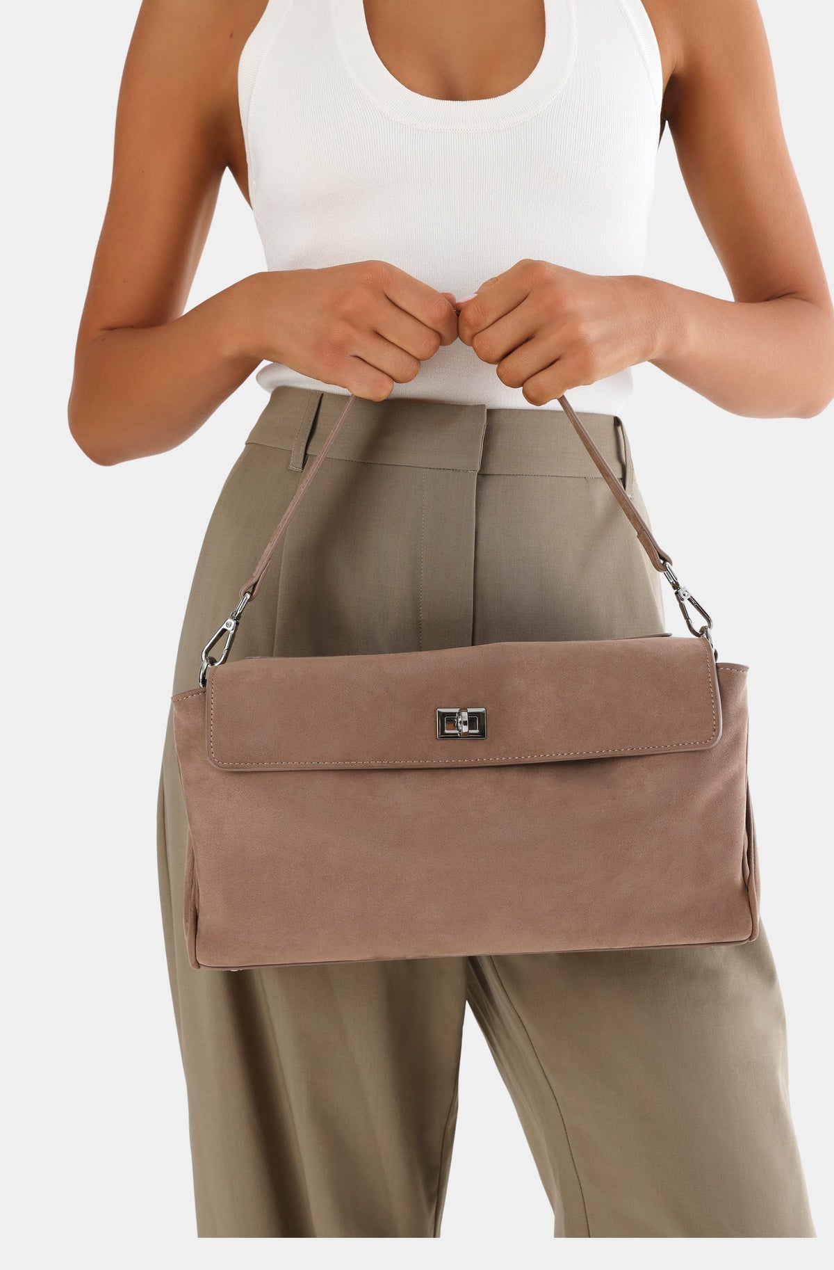 Vela Shoulder Bag