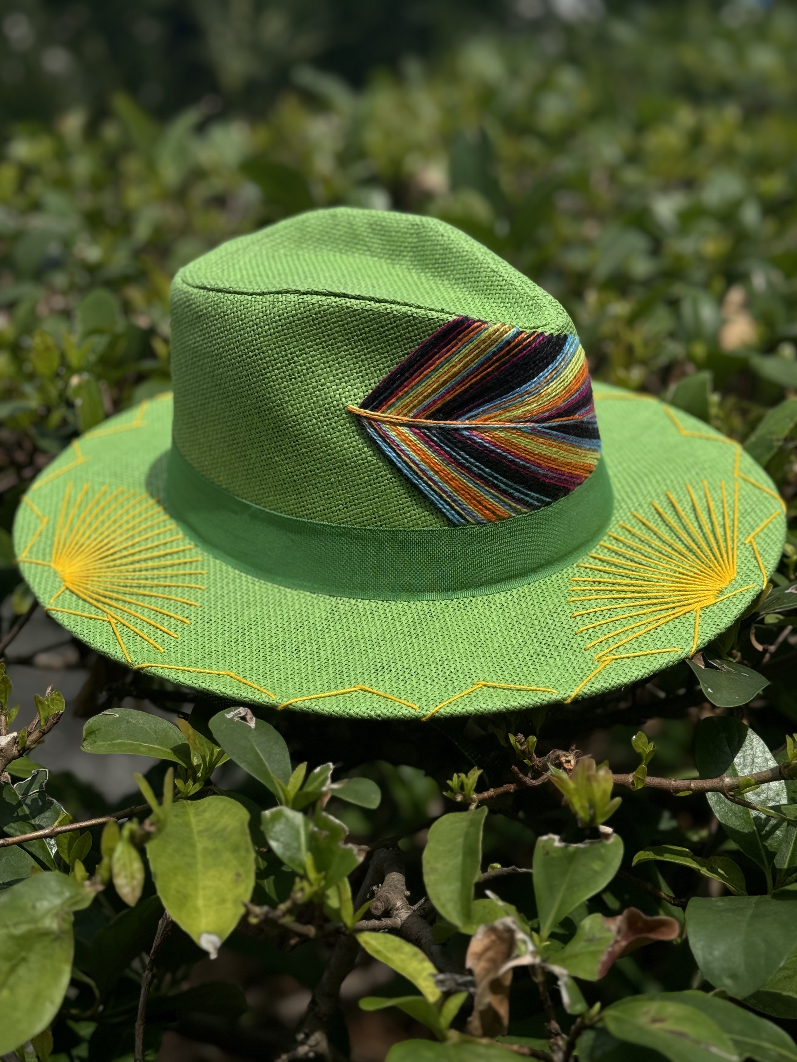 Hemline Exclusive Amalfi Hat