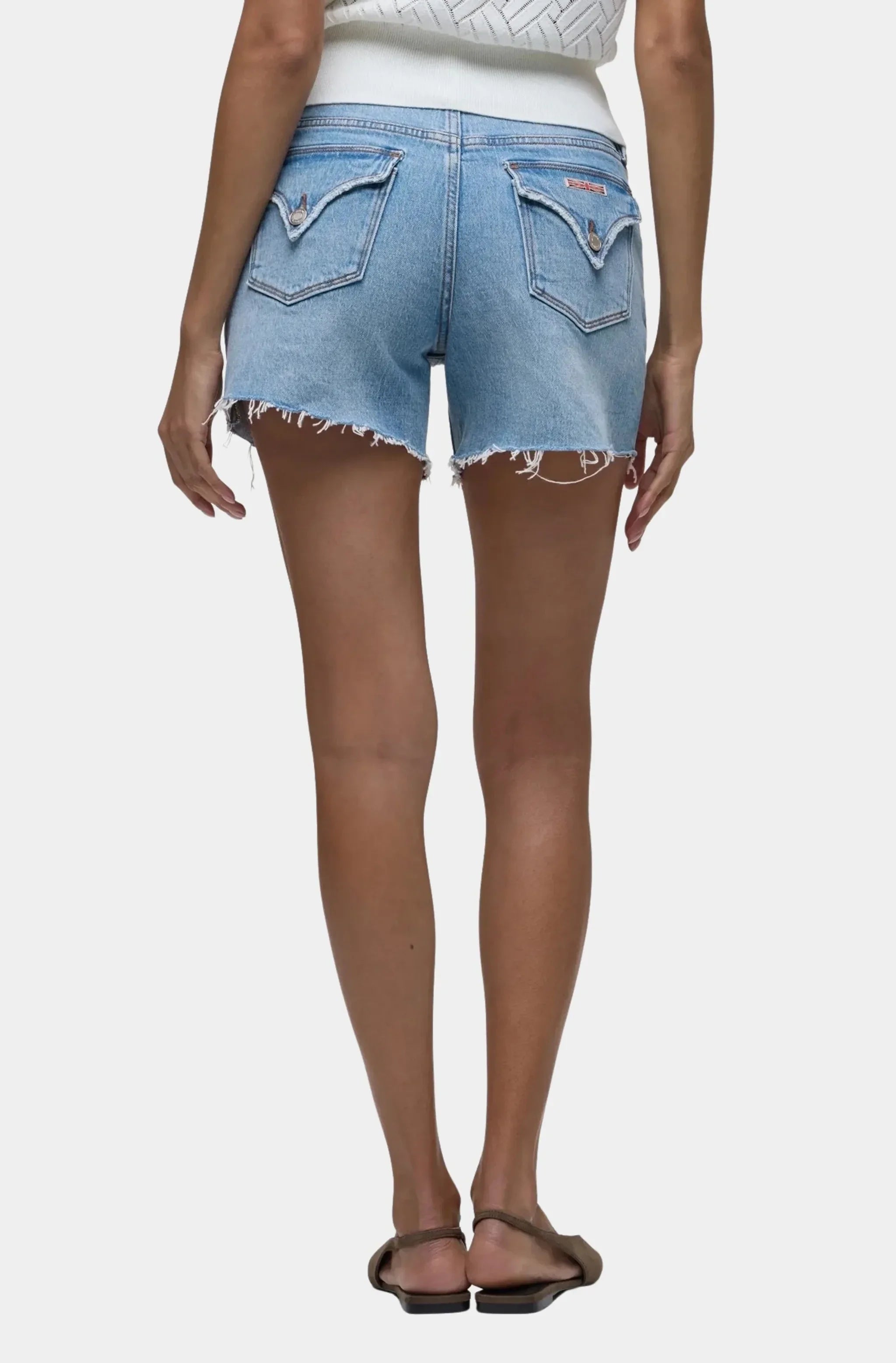 Devon Boyfriend Short w/Flap Pocket