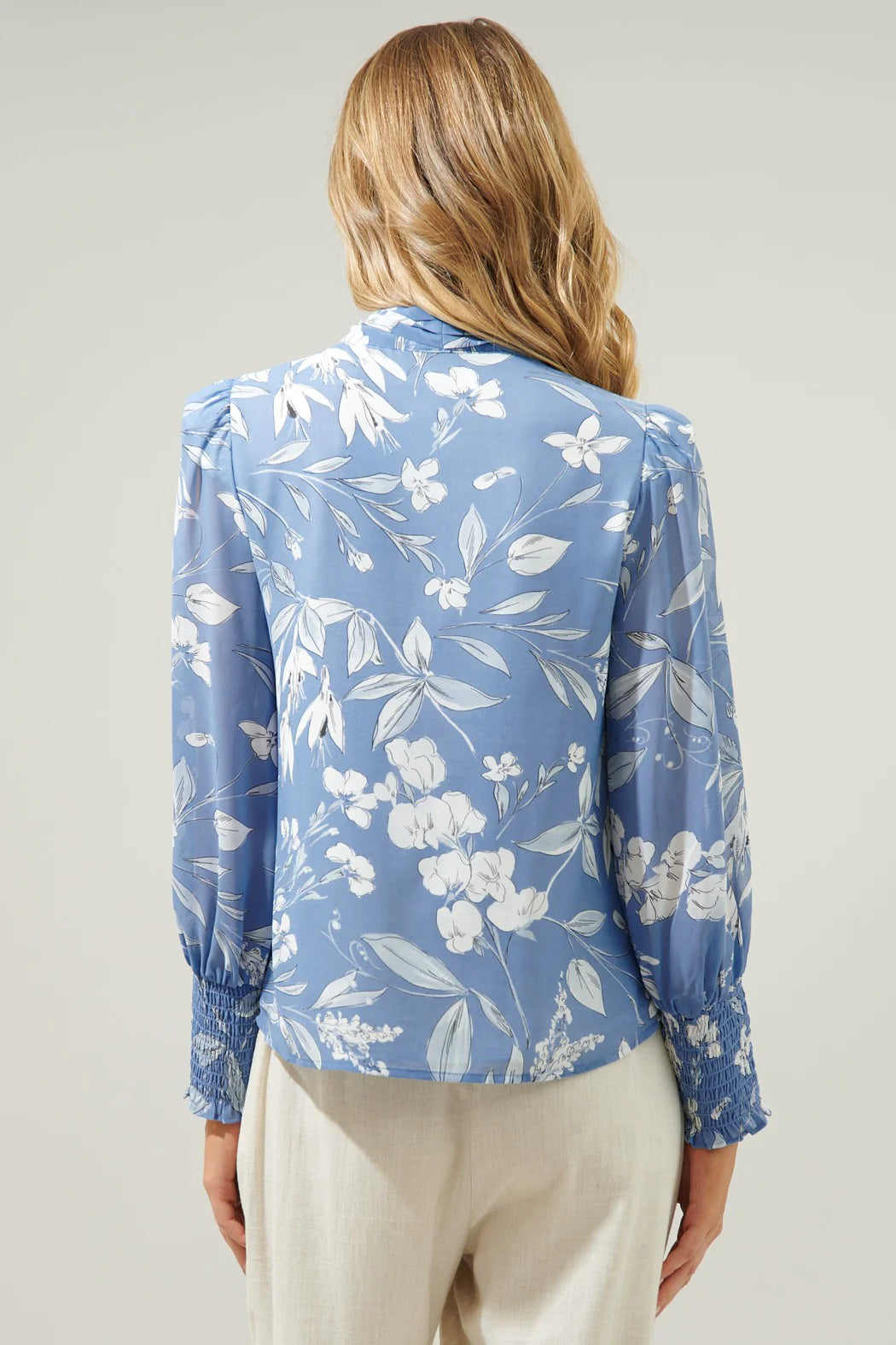 Brielle Blouse in Floral Dusty Blue